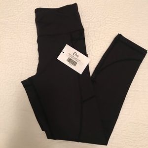Zyia Black Pocket Light n Tight Hi-Rise Leggings